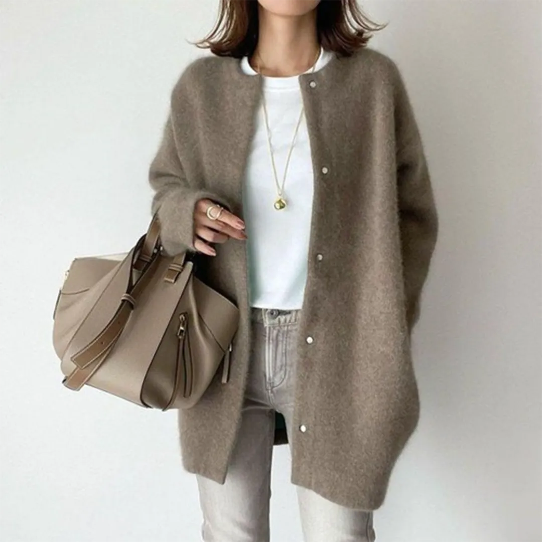Anna - Sophisticated Cardigan