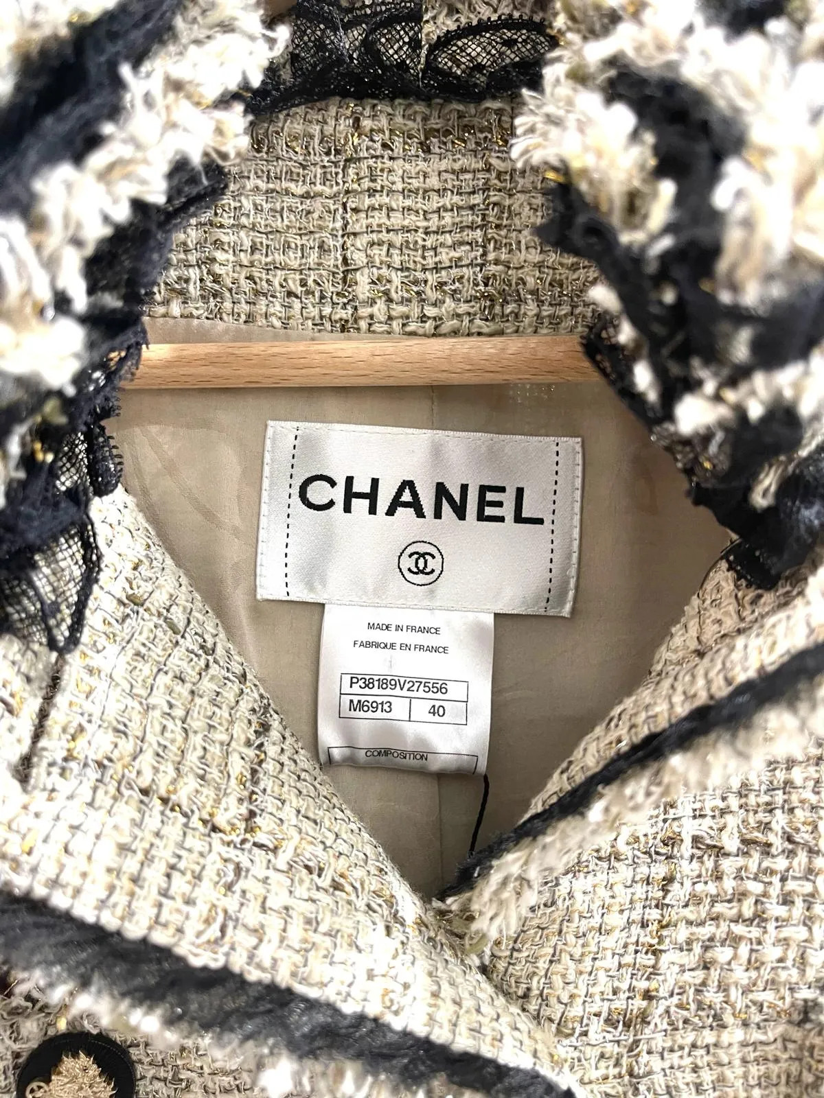 Chanel - Veste en Tweed T.40