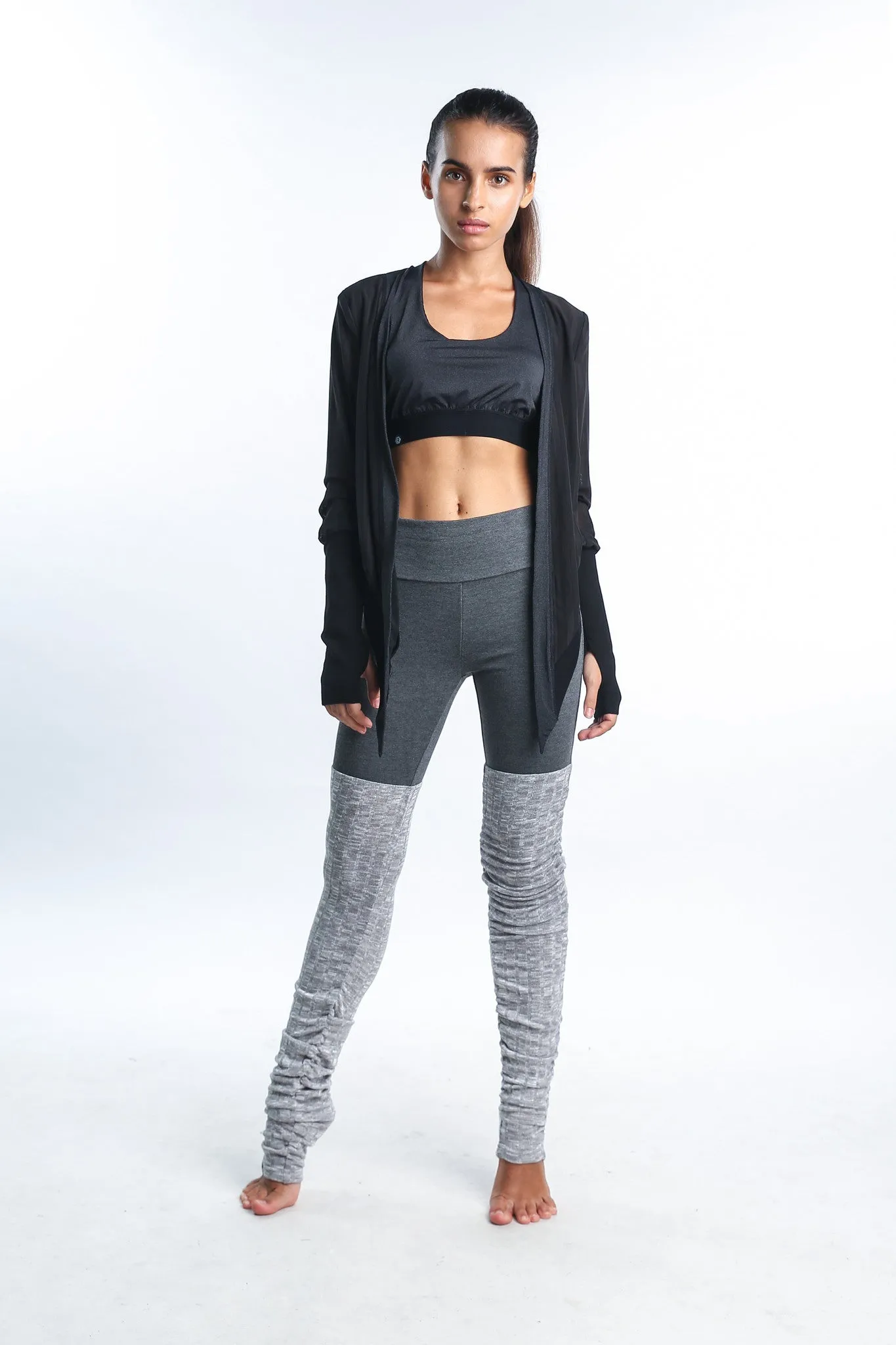 Cosmic Crop Cardi in Black
