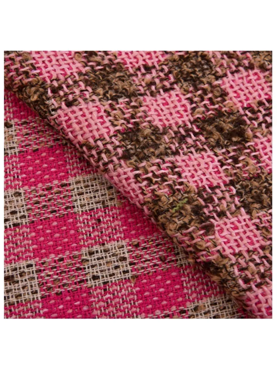 DIY handmade customized shoes, hats, bags and tweed fabrics Fashionable autumn and winter designer coats, vests and dresses fabrics