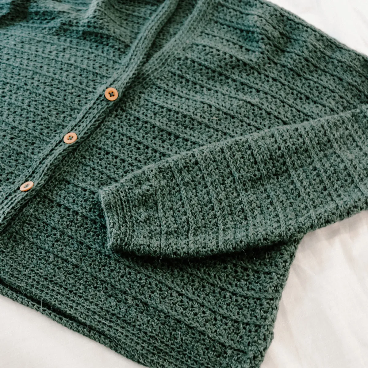 Elizabeth's Harmony DK Forager Cardigan