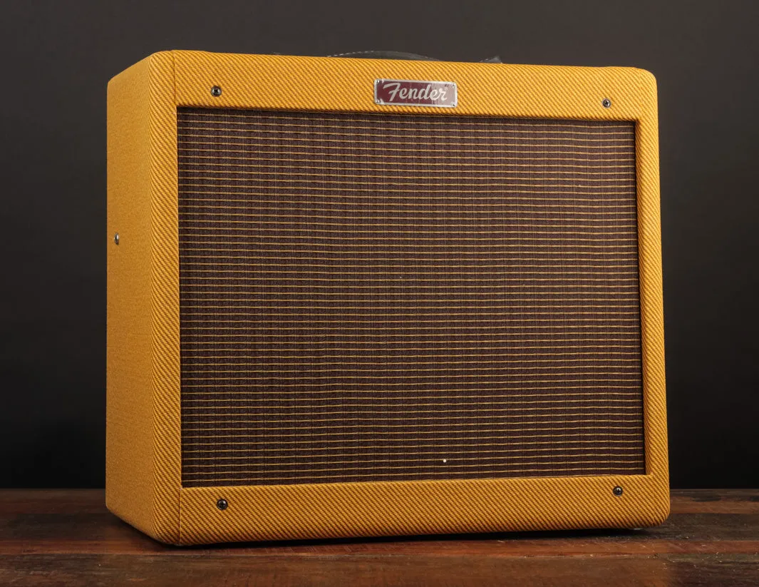 Fender Blues Junior Lacquered Tweed